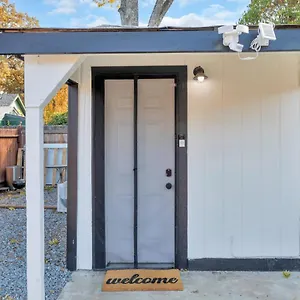  Holiday home A - Walk To Uc Davis & Shriners
